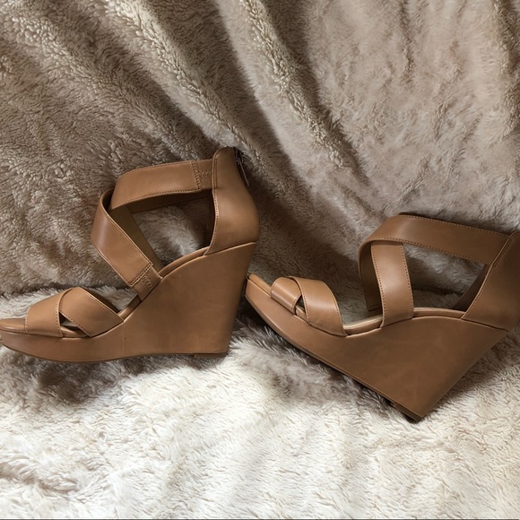 Jessica Simpson heels - Picture 5 of 5